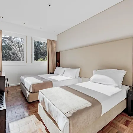 Lisboa Central Park Hotel Suites & Studios-2