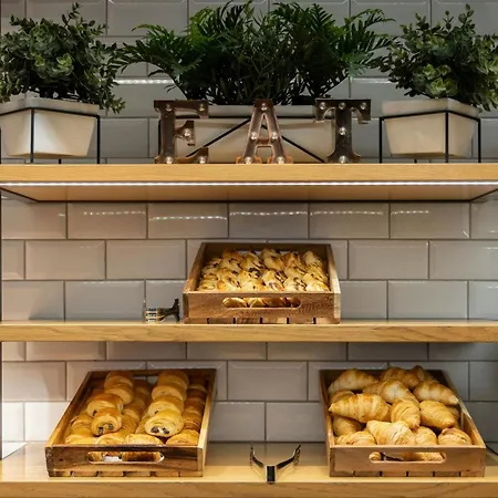 Moxy London Stratford-3