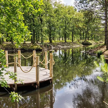 Hotel De Vossemeren by Center Parcs-2