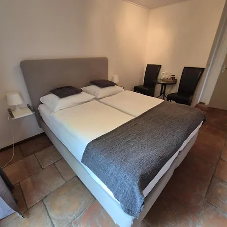 B&B De Limburgse Bergen-2