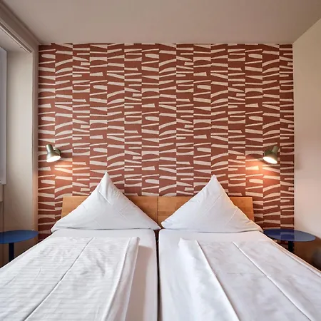 Hokk Hotel Im Sportpark-3