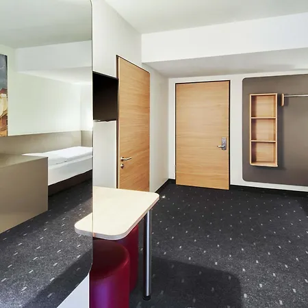 B&B Hotel Wuerzburg-City-2