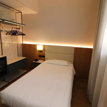 Hotel Domenichino-3