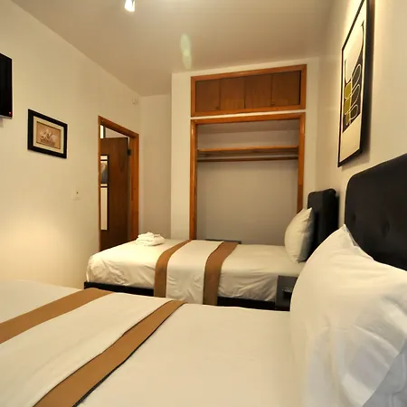 Off Soho Suites Hotel-2