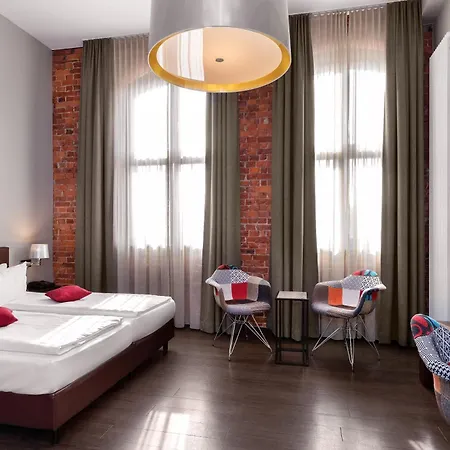 Hotel Volksschule-3