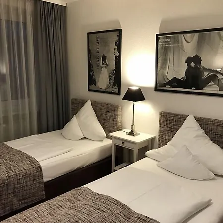 Hotel Nymphenburg City - Muenchen-3
