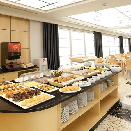 Hotel Alif Avenidas-3