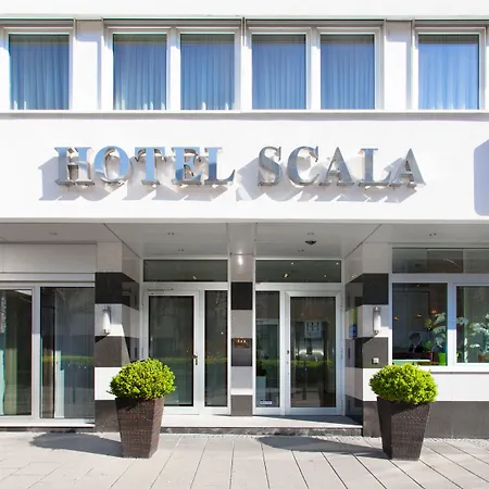 Hotel Scala Frankfurt City Centre-3