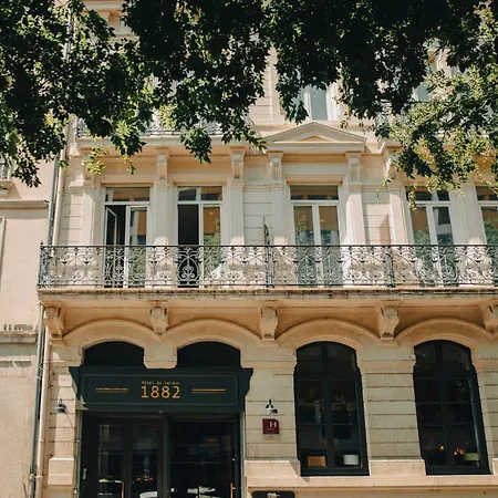 Hotel De Verdun 1882, BW Signature Collection-2