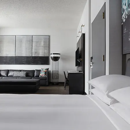 New York Marriott At The Brooklyn Bridge-2
