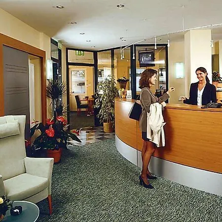 Memphis Hotel-3