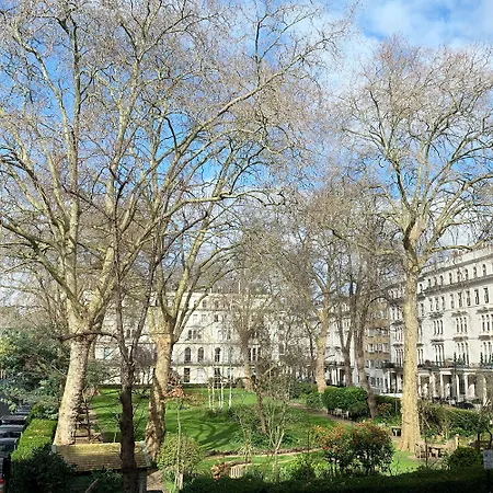 Kensington Gardens Hotel-3
