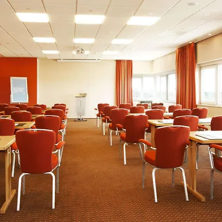 NH Groningen Hotel-2