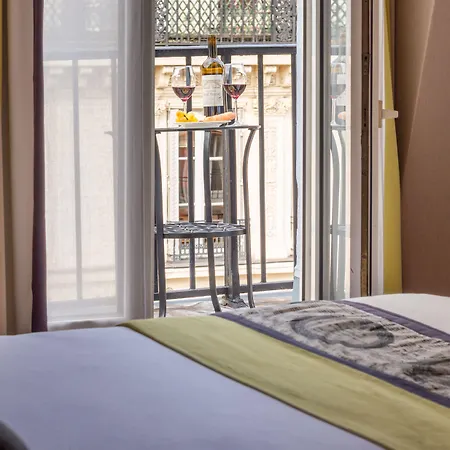 Hotel France D'Antin Opera-3