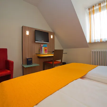Stadthotel Freiburg Kolping Hotels & Resorts-2