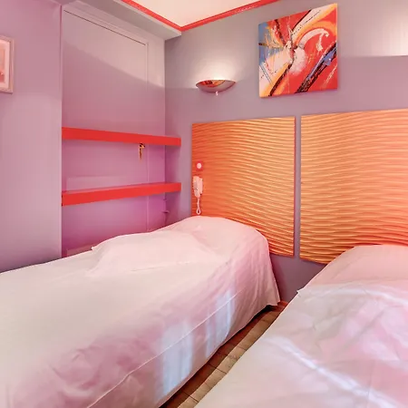 Alfred Hotels Paris Gare Du Nord- Hotel Renove-2