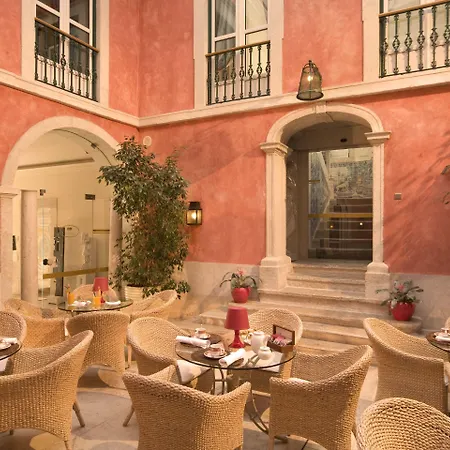 Hotel Real Palacio-3
