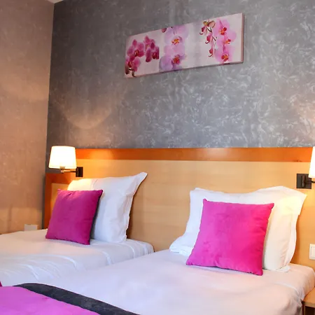 Hotel Du Chemin Vert-2