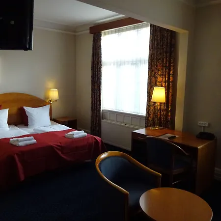 City Hotel Nebo-3