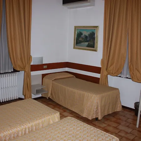 Piccolo Hotel-2