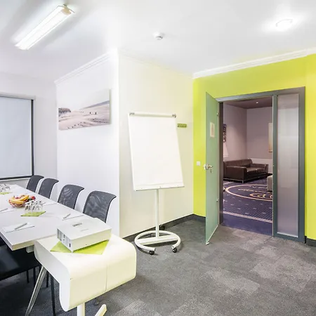 Hotel Cult Frankfurt City-3