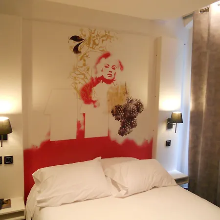 Hotel Des Arts-Bastille-3