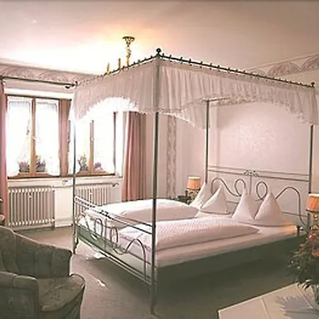Burghotel-2