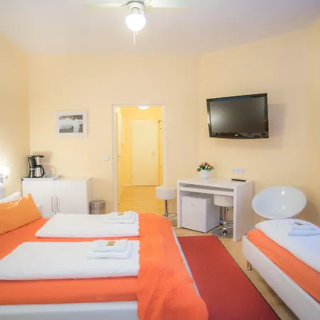 City Guesthouse Pension Berlin-3