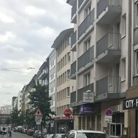 City Hotel Duesseldorf-3