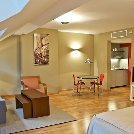 Mas Aparthotel Eu-2