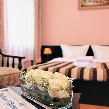 Hotel-Pension Cortina-2