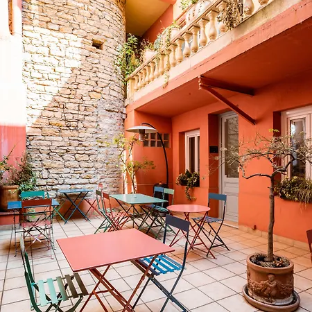 Au Patio Morand-2