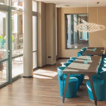 Motel One Stuttgart-Feuerbach-2