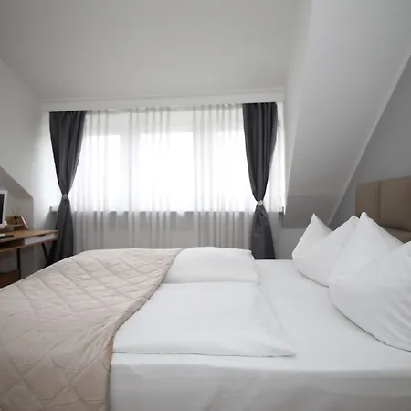 TM Hotel Düsseldorf-3