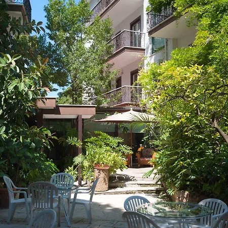 Hotel La Pergola-3