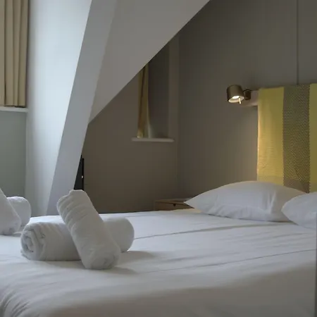 Hotel Light-2