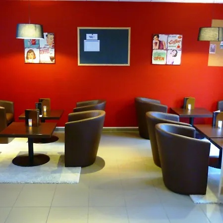 Dc Hotel Charleroi Airport-3