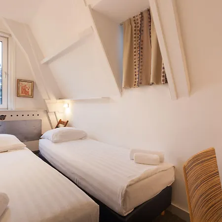 The Townhouse Hotel-3