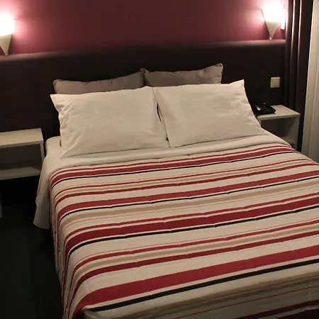 Yasha Hotel-2