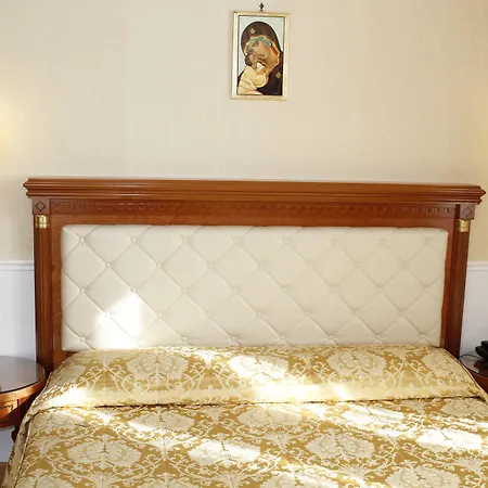 Hotel Villa Pinciana-3