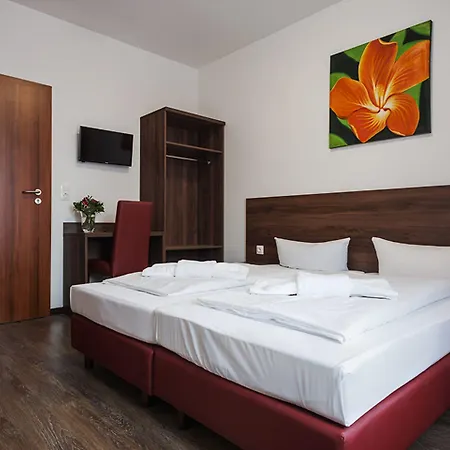 Queens Park Hotel-2