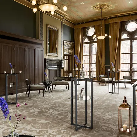 St Pancras London, Autograph Collection-2