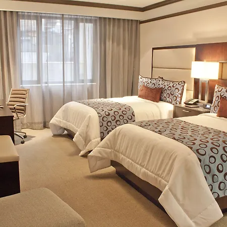 The Pearl Hotel-2