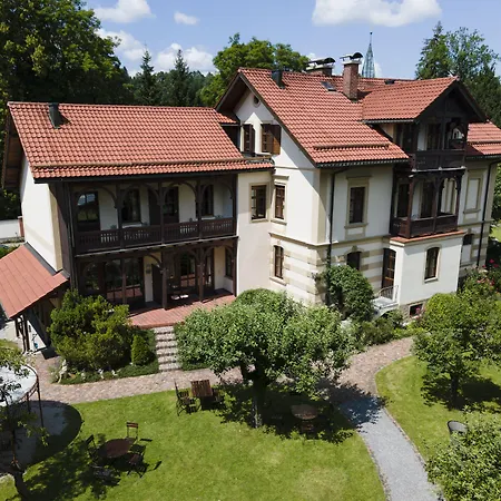 Villa Fantasia Budget Boutique Hotel-3