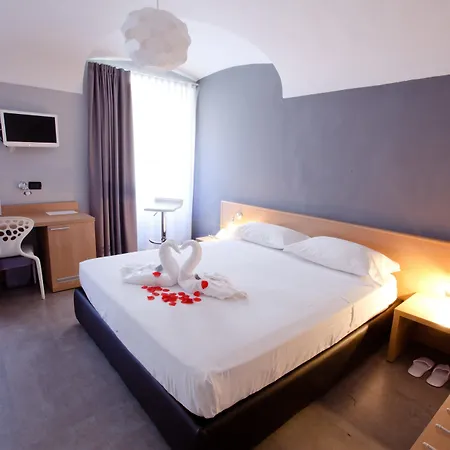 Adalesia Hotel Diffuso Porta Nuova Centro-3
