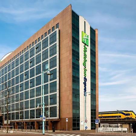 Holiday Inn Express Amsterdam - Sloterdijk Station, an IHG Hotel-3