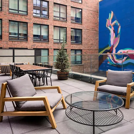 Arlo Soho-3