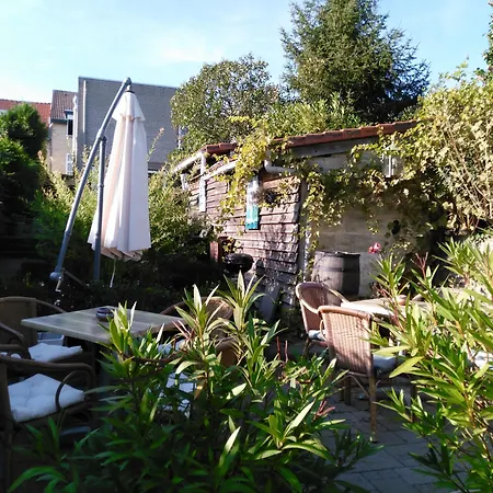 Hotel De Wilde Kriek - before De Karsteboom-3