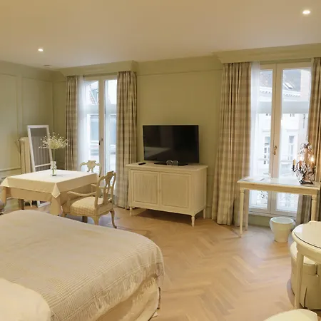 Guesthouse Mirabel-3