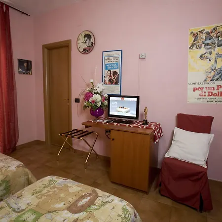 Hotel Cineholiday-3